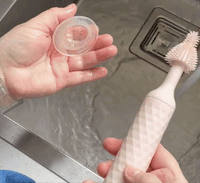 Nurtura™ Portable Effortless Bottle Brush